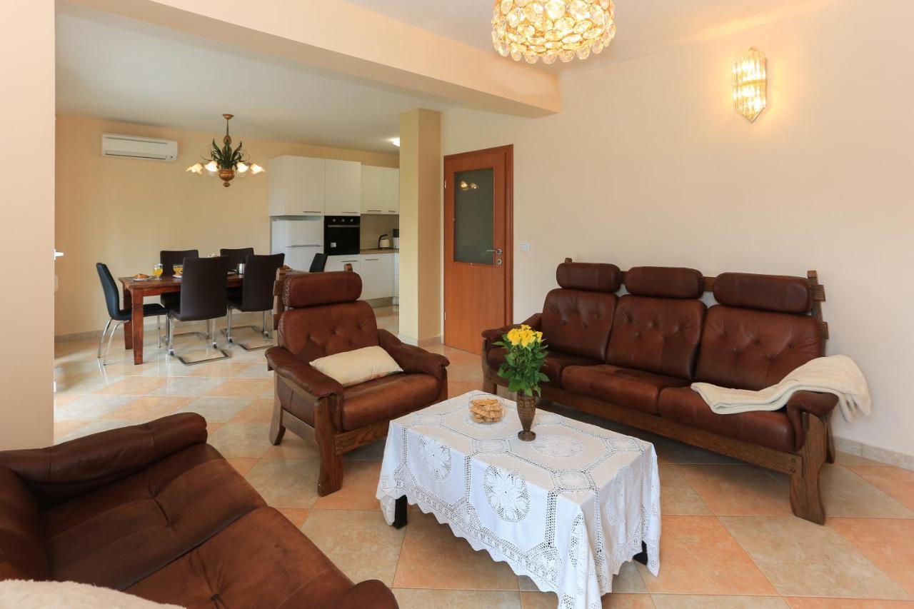 Apartment Marijana